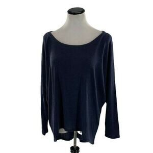 UGET Top Womens Size Large Long Sleeve Stretch Boat Neck Batwing Sleeve Top NEW